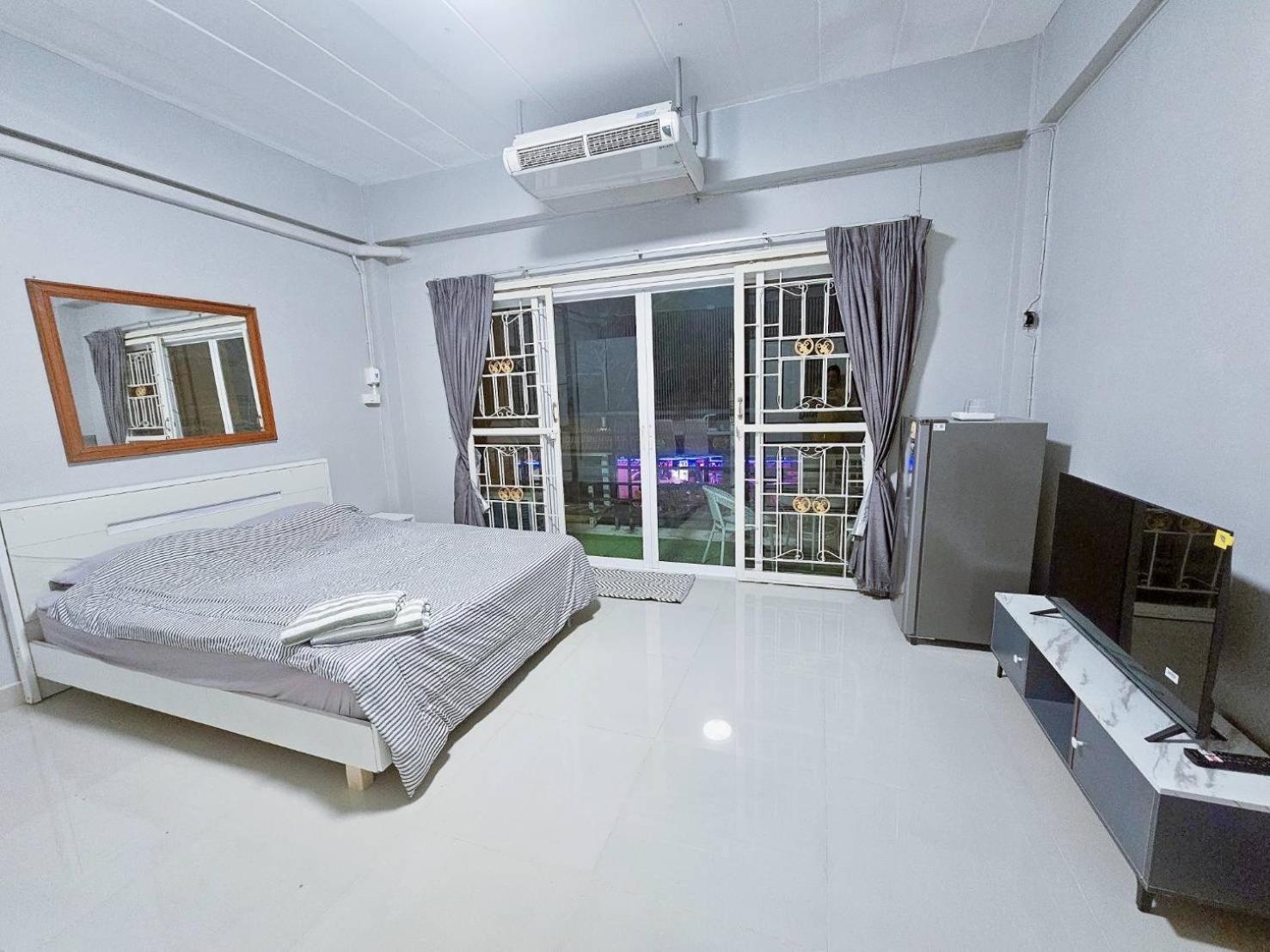 Future Hostel Pattaya Nong Prue Exterior photo